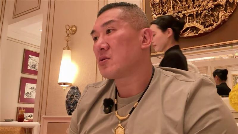 館長於19日直播中透露，自己在中國有被限制，不能開抖音帳號。（圖／翻攝自館長惡名昭彰YouTube）