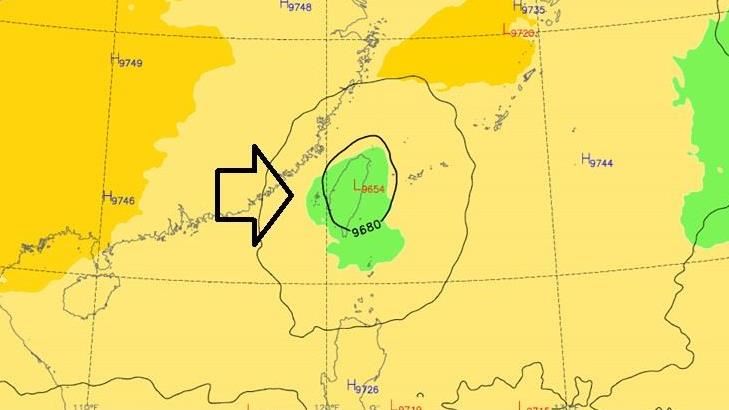 高層冷心低壓！鄭明典：午後對流會很顯著