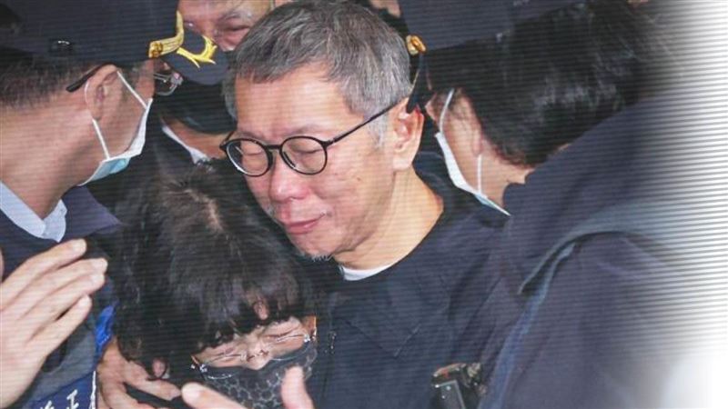民眾黨前主席柯文哲因涉京華城弊案、政治獻金侵占案被羈押至今已1年。（圖／翻攝自柯文哲臉書）