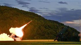 國軍進行「海、空精準飛彈射擊」操演，圖為愛國者二型飛彈。（圖／國防部提供）