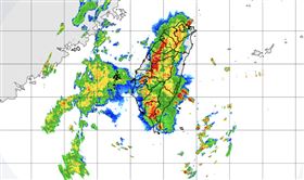 中央氣象署今（20）日15時45分發布豪雨特報（圖／氣象署）