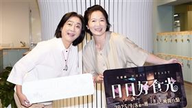 楊麗音與謝瓊煖出席餐敘，表態想要創業賣自己的茶葉蛋。（圖／記者趙于瑩攝影）