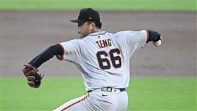 鄧愷威本季第4場登板投3.1局退場。（圖／路透社／達志影像）