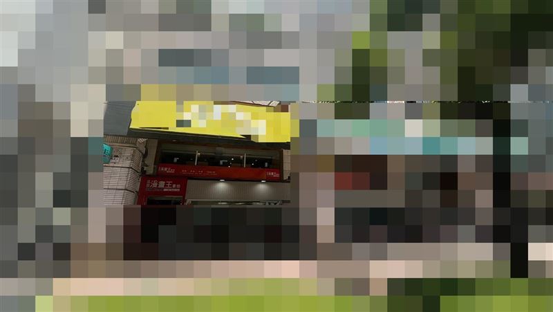 留姓男子在該漫畫店消費近6天，21日被人發現在包廂內暴斃。（圖／翻攝畫面）