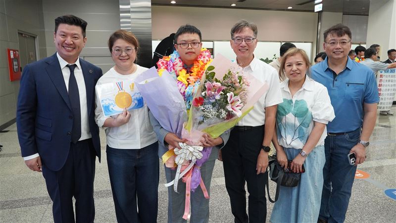 國際奧賽台灣排第二　他攬雙金創罕見紀錄