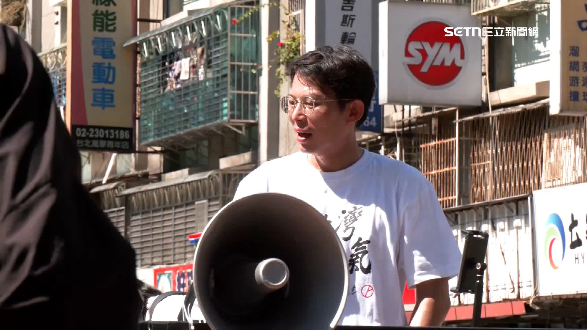 黃國昌修法飽受外界質疑，就連曾擔任檢察官的吳宗憲也沒有直接替他背書