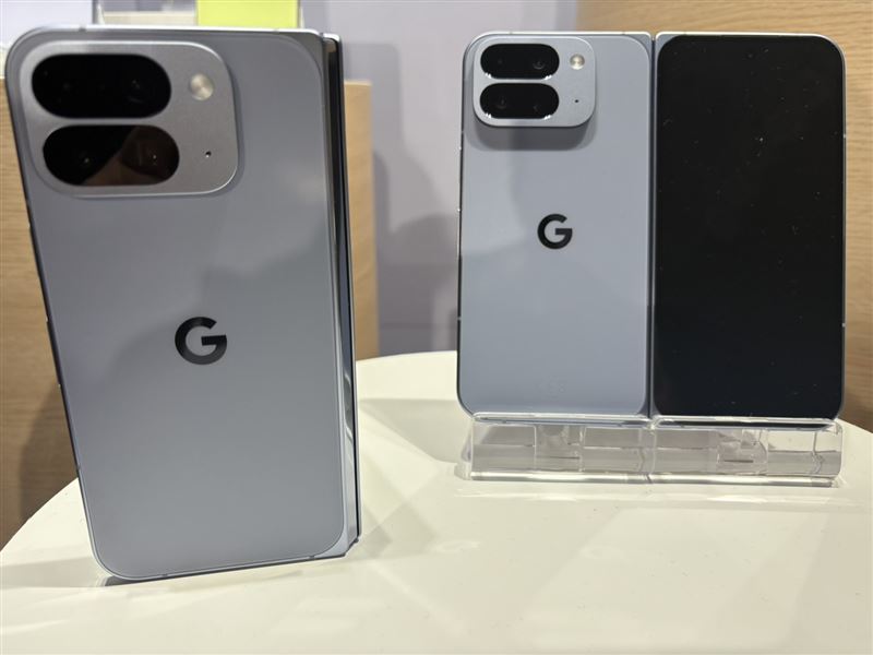 Pixel 10 Pro Fold 台灣發表，內部信曝光顯示是 Google 史上最堅固摺疊手機。（圖／記者王文承攝影）