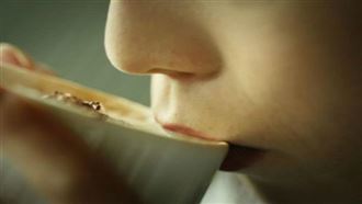 「這碗湯」害大出血！刺破腸胃黏膜險喪命