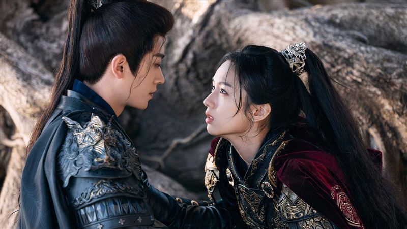 周也、丞磊躺船看星星！熱聊4小時超浪漫