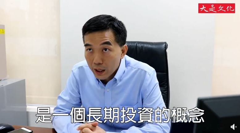 股市定海神針曝光！冠軍操盤人黃嘉斌曝4大獲利口訣，助你大賺。（圖／翻攝自大是文化、翻攝自維基百科、大是文化提供）