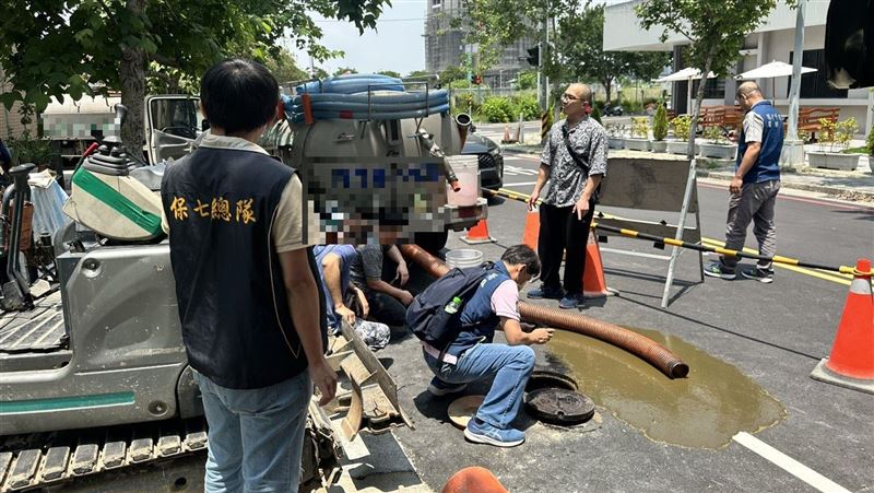 台中市水利局表示，污水會經過污水處理廠淨化成乾淨水，僅限於澆灌使用，不會用於民生用水。(圖／翻攝畫面)
