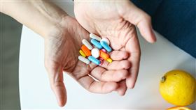 小心！保健食品錯誤用法恐傷身（業配勿用）