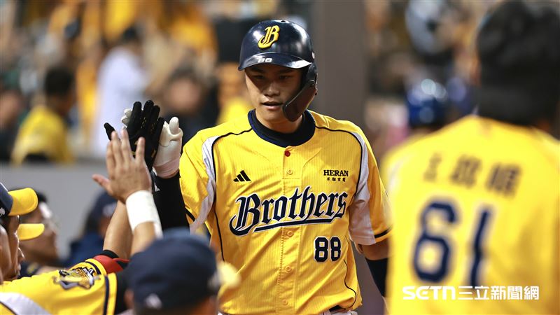 中信兄弟宋晟睿連2打席開轟。（圖／記者劉彥池攝影）