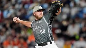 樂天桃猿波賽樂。（圖／樂天桃猿提供） 