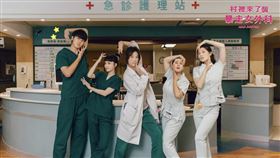 蔡淑臻領軍的《村裡來了個暴走女外科》預計在第二季中全部換新。（公視）