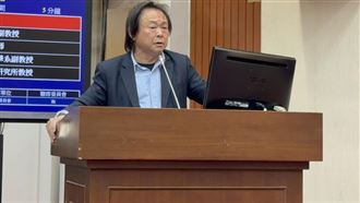 王世堅批車價高 王浩宇:出張嘴有什麼用