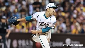 中職36年例行賽，台鋼雄鷹先發投手櫻井周斗。（圖／記者劉彥池攝影）