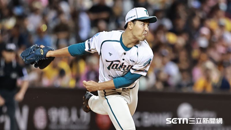 台鋼雄鷹先發投手櫻井周斗。（圖／記者劉彥池攝影）