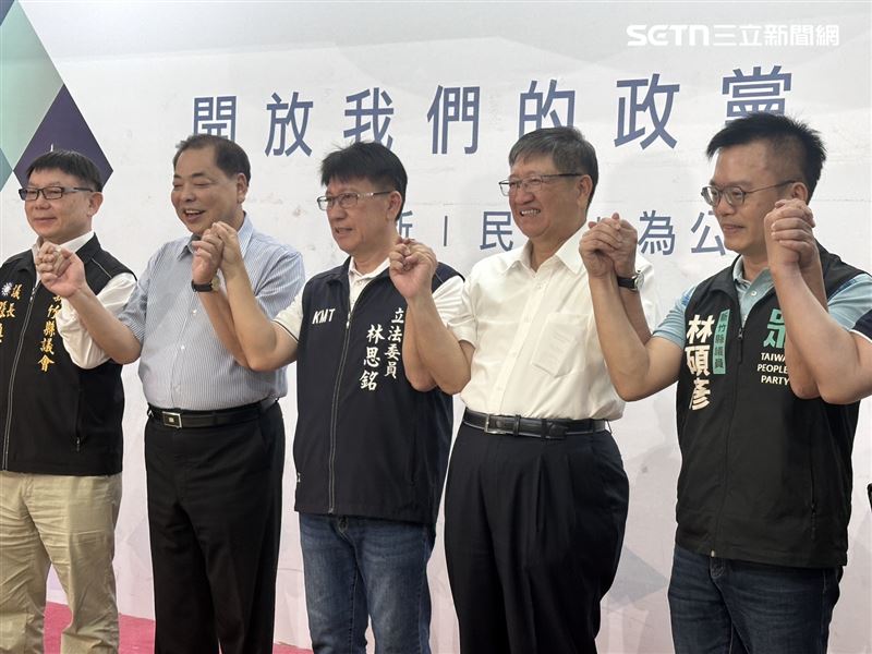 林思銘自行宣布罷免不通過。（圖／記者羅欣怡攝影）