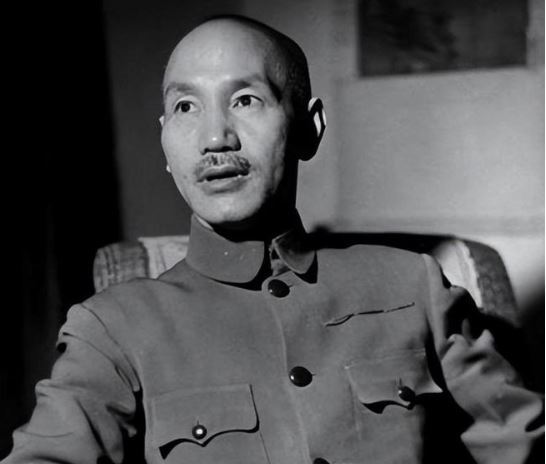 高僧吐出六字：「勝則重，敗則台」，這句話如同驚雷，讓蔣介石久久不能釋懷。（圖／翻攝自微博）