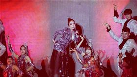 張秀卿在台南舉辦個人演唱會。（圖／名人演藝事業 提供）