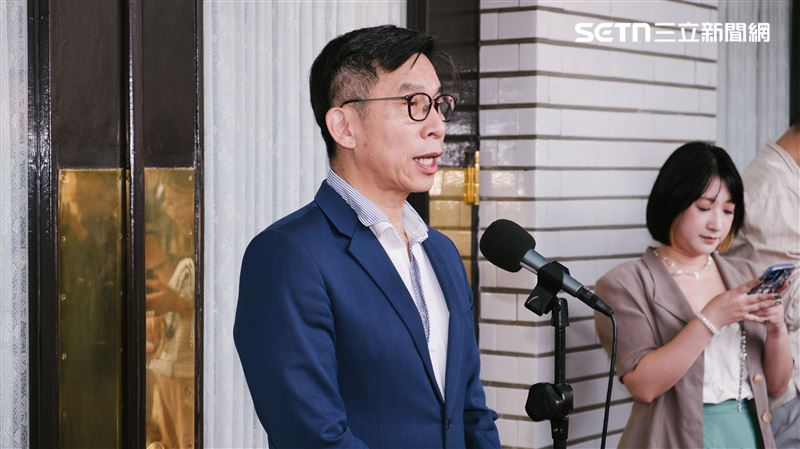 針對王定宇群組對話遭外流，鍾佳濱表示，這種事不是第一次發生，抓戰犯大可不必。（資料圖／記者楊士誼攝影）