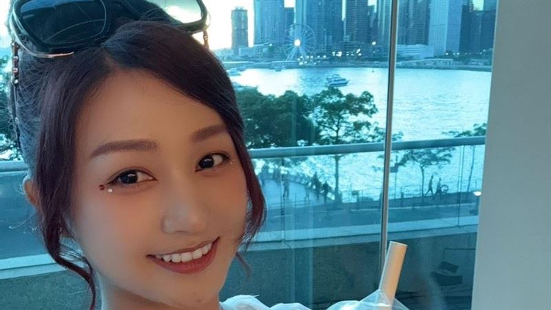 琳妲離開台灣！港男遭爆穿她品牌內褲