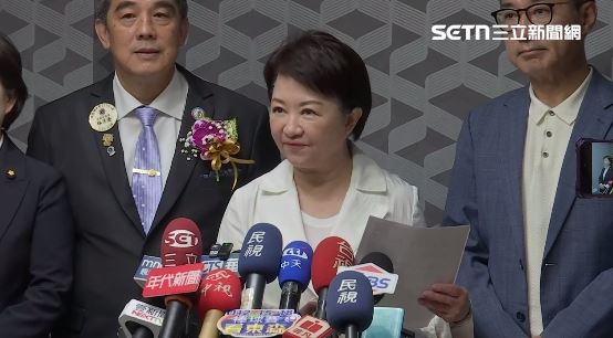 儘管朱立倫公開點名接棒，盧秀燕仍宣布不參選國民黨主席。（圖／翻攝畫面）