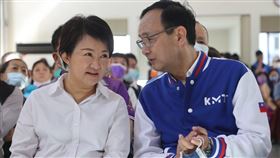 周玉蔻說，盧秀燕跟朱立倫打乒乓球，剛剛宣布她不接球。（圖／翻攝自孫文學校）