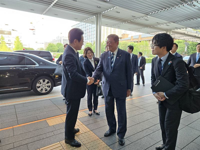 在白宮與川普會面過的石破，或許已向李在明提供建議，讓他了解如何應對這位性格反覆的總統。（圖／翻攝自X平台 @shigeruishiba）