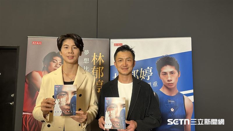 林郁婷（左）與教練曾自強。（圖／記者蔡厚瑄攝影）