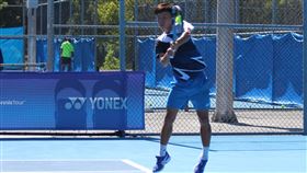 林豪鈺直落二淘汰第九種子梅西爾，奪職業首勝。（圖／網球協會提供） 