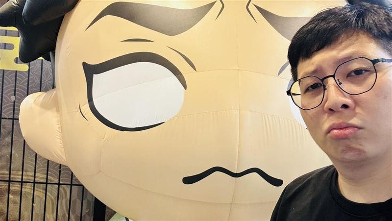 普發一萬國軍加薪反覆　王浩宇重批行政院