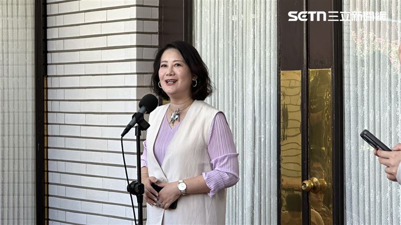 傳出衛福部長邱泰源拒絕發出請辭信，吳思瑤表示，沒有相關訊息無法評論。（圖／記者詹宜庭攝影）