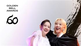 曾寶儀（左）與Lulu擔任金鐘60典禮主持人