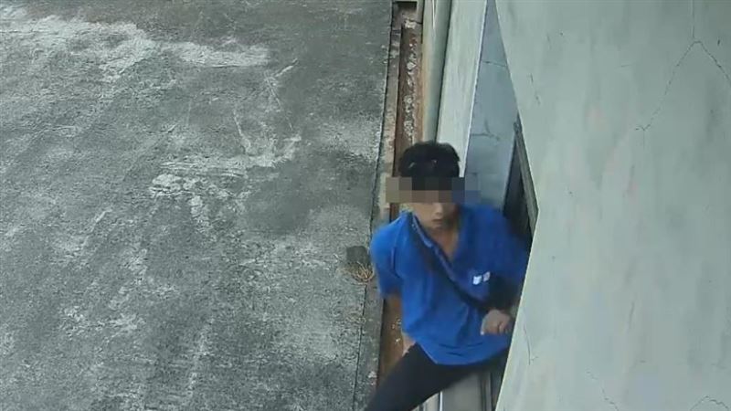 宜蘭慣竊黃男犯案過程被拍下。（圖／翻攝畫面）