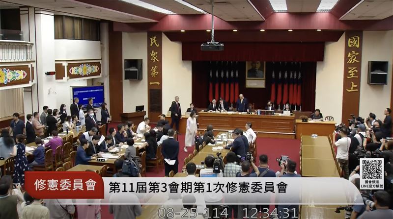 傅崐萁推薦柯建銘擔任修憲委員會主席。（圖／翻攝自國會頻道）