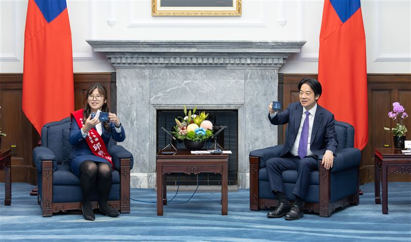 賴清德總統今（25）日接見「第49屆全國十大傑出農業專家」。（圖／總統府提供）