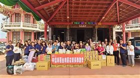 中信房屋台南地區的店東、店長們發起愛心賑災行動，號召全體同仁捐獻善款與急需物資（圖／中信房屋提供）