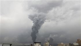 以色列於24日轟炸葉門首都沙那。（圖／美聯社／達志影像）