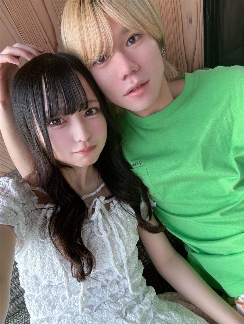 那蘭Nodoka與男子親密合照遭瘋傳。（圖／翻攝自X）
