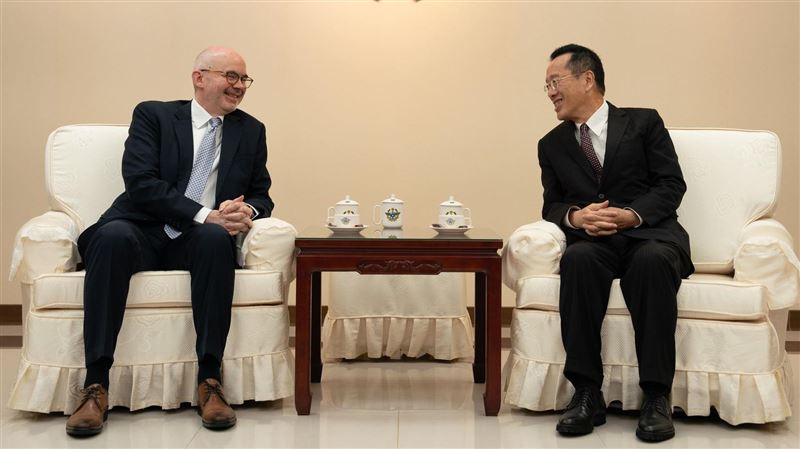 AIT曝「處長會晤顧立雄」談台美軍事議題