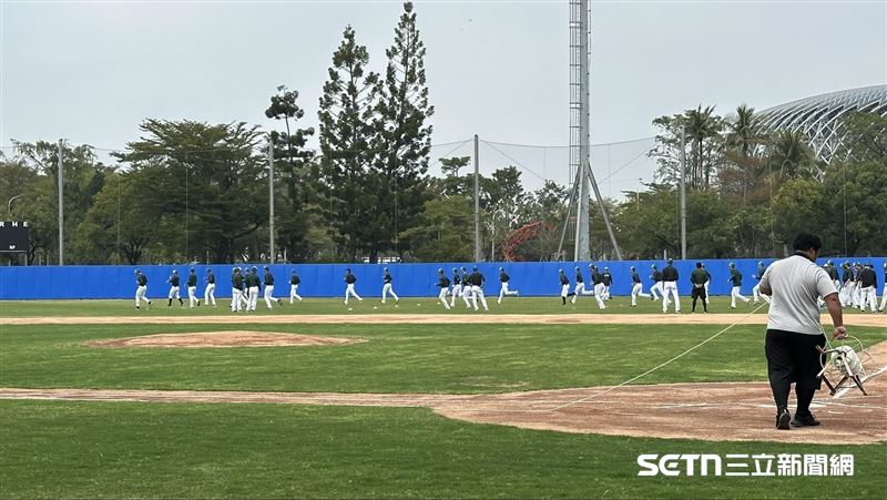 台灣經典賽代表隊2026年1月將率先於高雄左營國家訓練中心棒球場開訓。（圖／記者蔡厚瑄攝影）