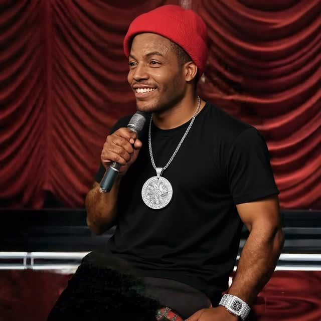 喜劇演員雷吉卡羅爾驚傳驟逝，享年52歲。（圖／翻攝自Reggie Carroll IG）