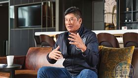 偷學辜濂松一招！辜仲諒把棒壘總會搬回台