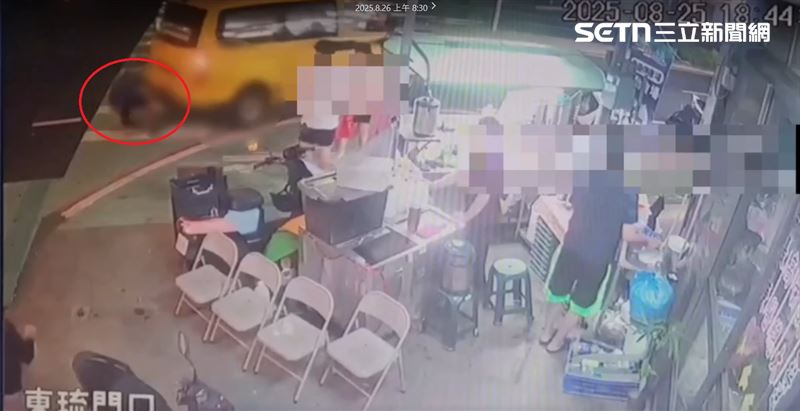 屏東25日傍晚發生一起死亡車禍。（圖／翻攝畫面）