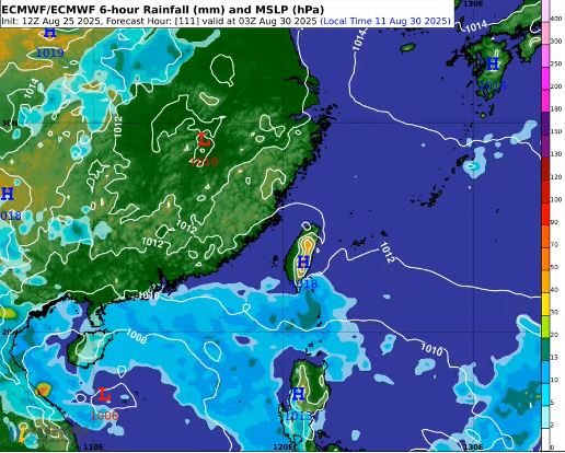 週五到週末期間，另一個高空冷心低壓再度移入台灣上空。（圖／翻攝自天氣風險 WeatherRisk）