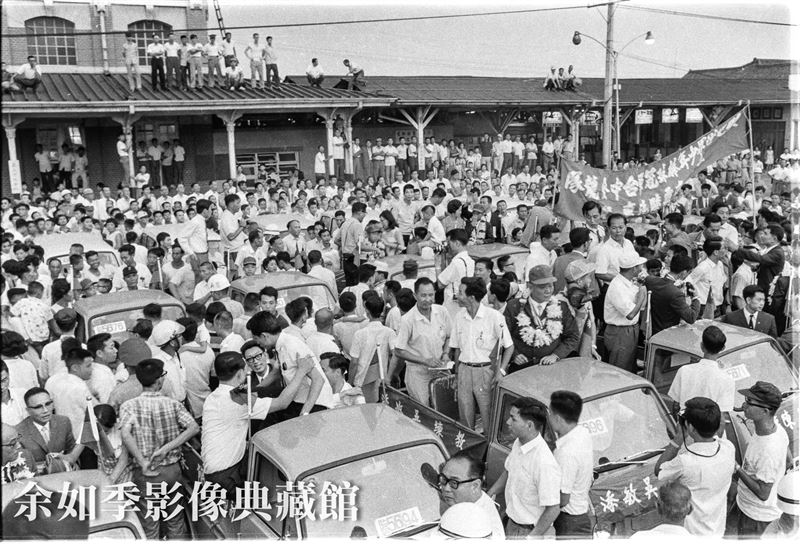 56年前台灣第一次威廉波特世界少棒冠軍曝光，《台中金隆少棒隊》回國受到萬人空巷歡迎。圖為 台中盛況。（圖／《余如季影像典藏館》提供）