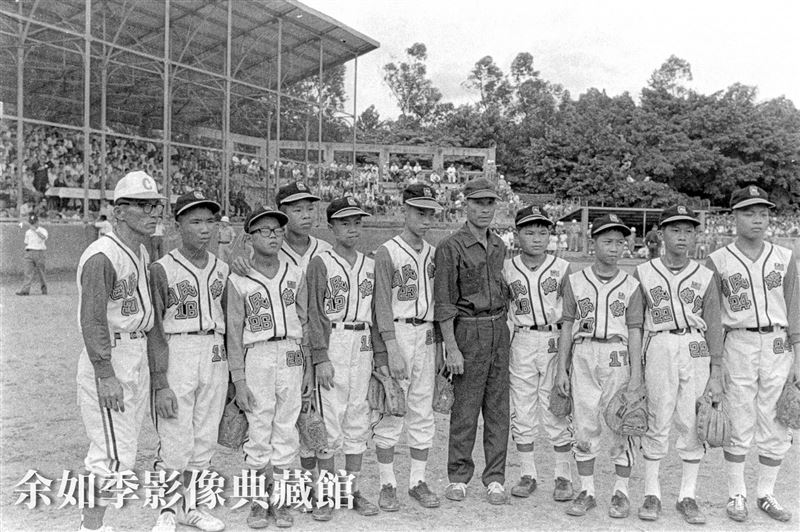 56年前台灣第一次威廉波特世界少棒冠軍曝光，《台中金隆少棒隊》回國受到萬人空巷歡迎。圖為 台中盛況。（圖／《余如季影像典藏館》提供）