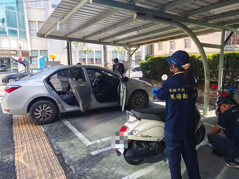 警方採證做案車輛。（圖／翻攝畫面）